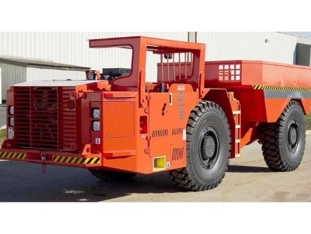 Запчасти для самосвала SANDVIK